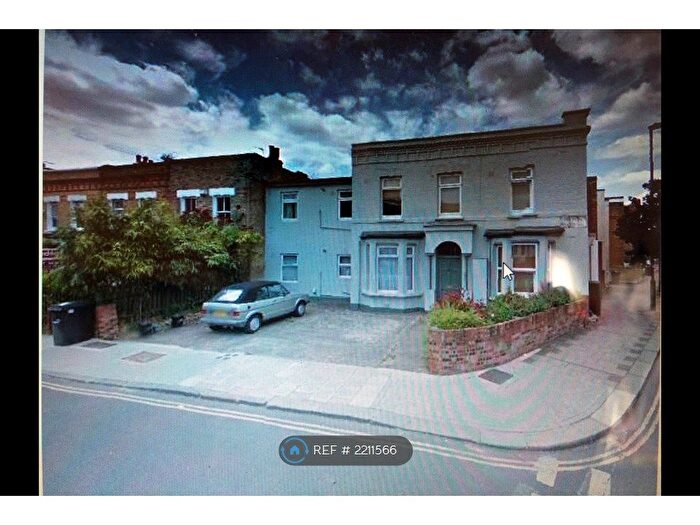 1 Bedroom Flat To Rent In Milton Road, London, SE24