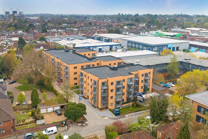 2 Bedroom Apartment For Sale In Belmont Park, Clivemont Road, Maidenhead, SL6