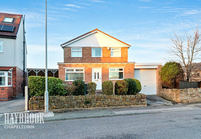 3 Bedroom Detached House For Sale In Hesley Lane, Thorpe Hesley, S61