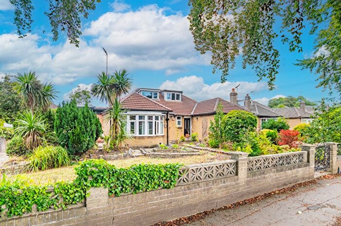2 Bedroom Bungalow For Sale In Stainbeck Road, Leeds, LS7