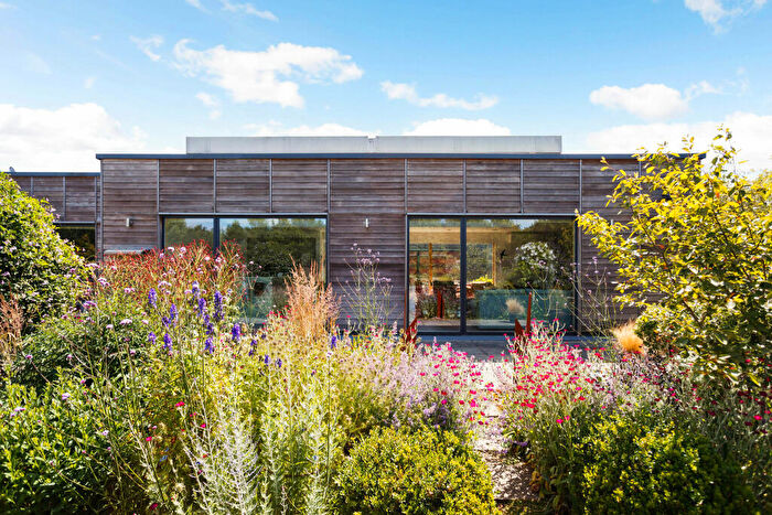 4 Bedroom House For Sale In Two Mile Ash Road, Horsham, RH13