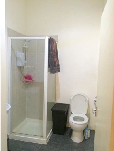 2 Bedroom Flat To Rent In Blackman Lane, Leeds, West Yorkshire, LS2