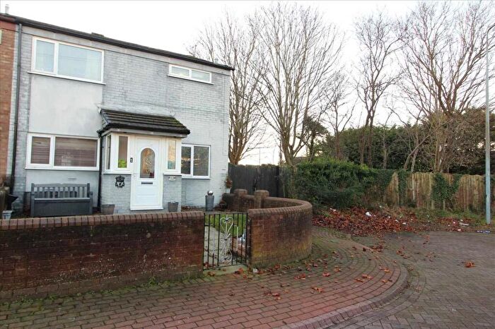 3 Bedroom End Of Terrace House For Sale In Carlile Way, Kirkby, L33