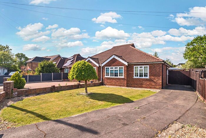 2 Bedroom Bungalow For Sale In Audley Close, Addlestone, KT15