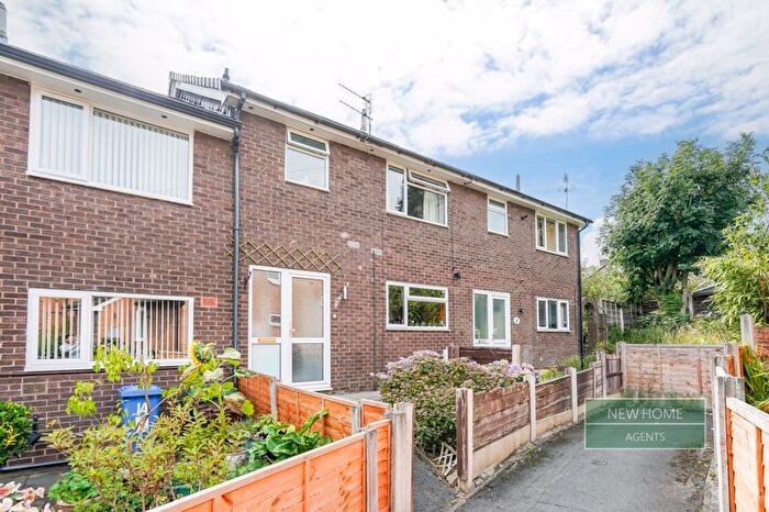 3 Bedroom Terraced House For Sale In Rose Bank Close, Hollingworth, Hyde, SK14