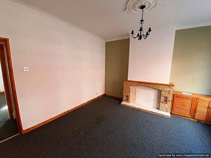 2 Bedroom Terraced House To Rent In Camm St, CW2