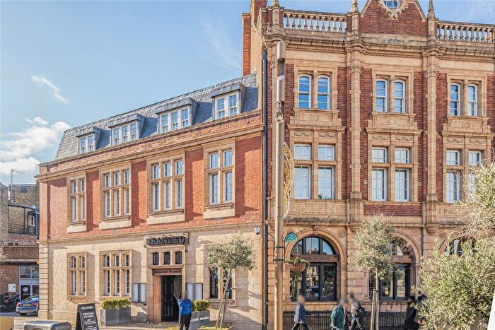 2 Bedroom Flat For Sale In East Street, Bromley, BR1