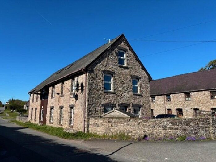 2 Bedroom Flat To Rent In Llanddew, Brecon, Powys., LD3