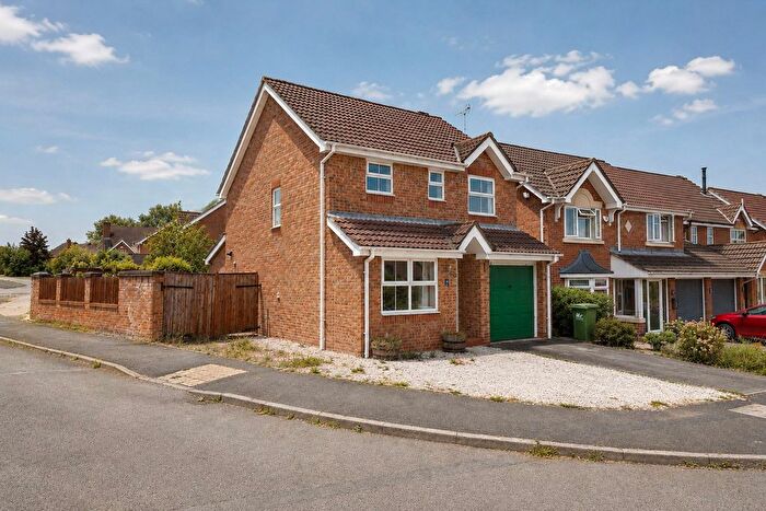 3 Bedroom Detached House For Sale In Walnut Road, Belper, Derbyshire, DE56