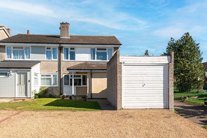 4 Bedroom Semi-Detached House For Sale In The Grove, Linton, CB21
