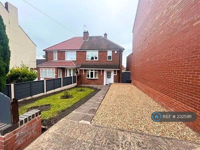2 Bedroom Semi-Detached House To Rent In High Street, Quarry Bank, Brierley Hill, DY5