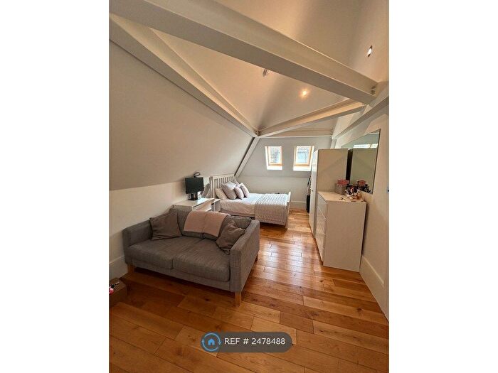 Studio To Rent In Fitzjohns Avenue, London, NW3