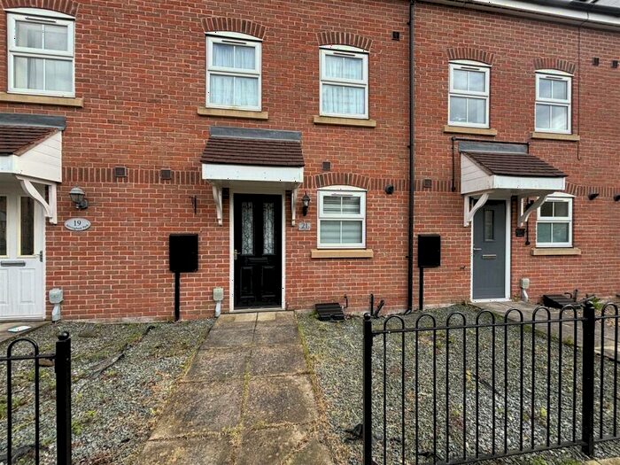 3 Bedroom Property To Rent In Attringham Park, Kingswood, HU7