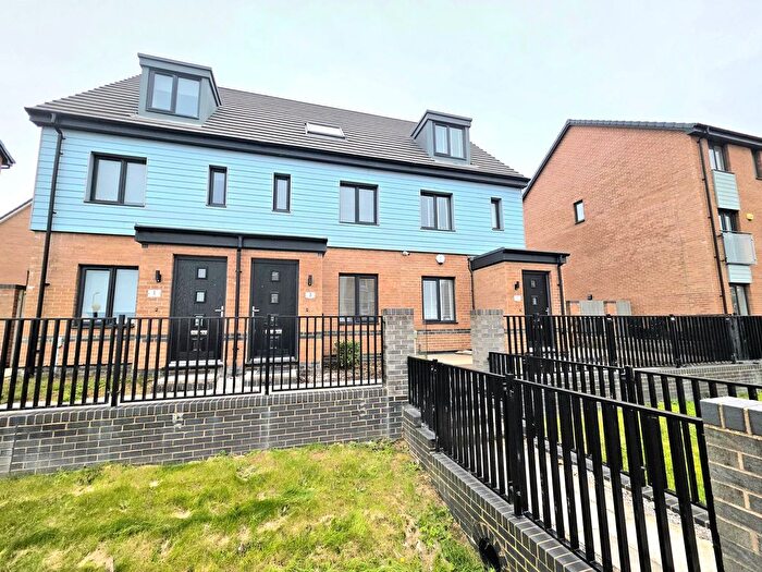 3 Bedroom Terraced House For Sale In Clos Olympaidd, Port Talbot, SA12