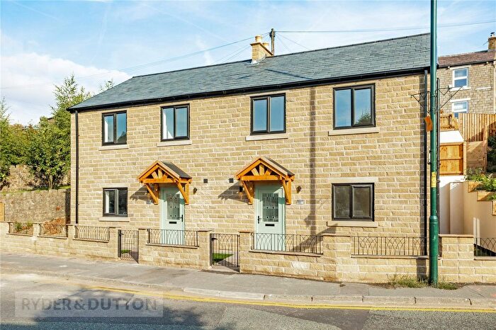 3 Bedroom Semi-Detached House For Sale In Stockport Road, Mossley, OL5