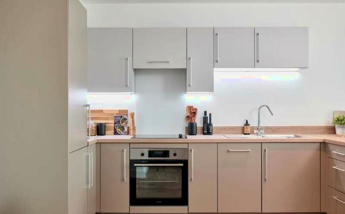 1 Bedroom Flat To Rent In St. Awdrys Road, Barking & Dagenham, Barking Abbey, London, IG11