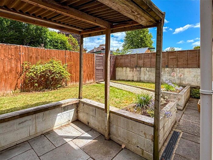 2 Bedroom Apartment To Rent In Elliston Road, Redland, Bristol, BS6