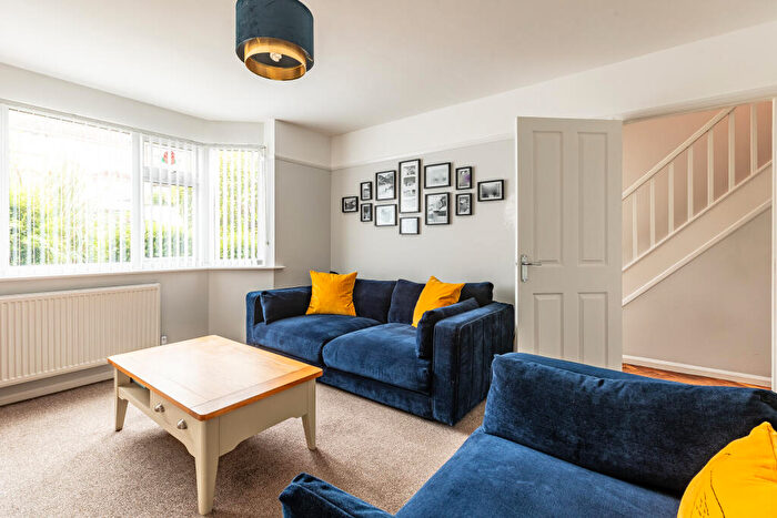 3 Bedroom End Of Terrace House For Sale In Station Road, Kingswood, BS15