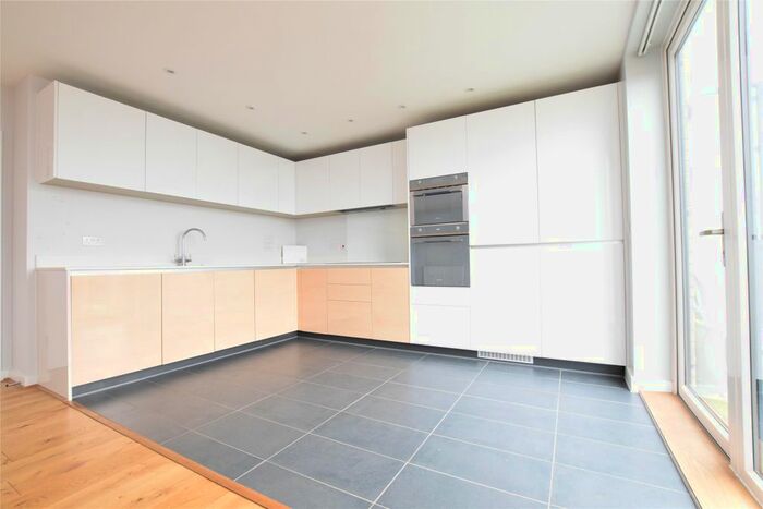 2 Bedroom Flat To Rent In Periwinkle Close, 57 St Clements Avenue, Harold Wood, Essex RM3