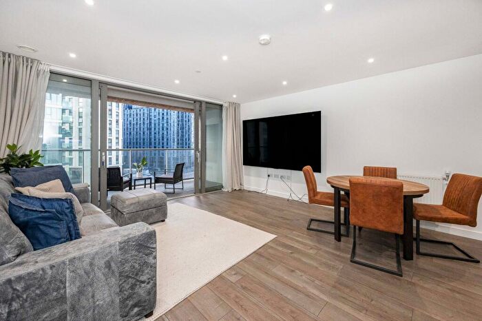 1 Bedroom Apartment For Sale In Heritage Tower, Canary Wharf, E14