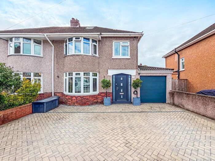 3 Bedroom Semi-Detached House For Sale In Moorlands Road, Bridgend County Borough, CF31