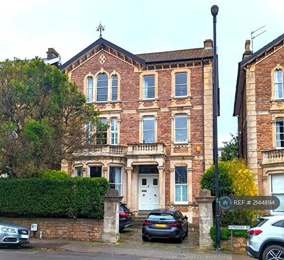 3 Bedroom Flat To Rent In Clifton, Bristol, BS8