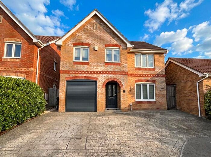 4 Bedroom Detached House For Sale In Jessica Crescent, Totton, SO40