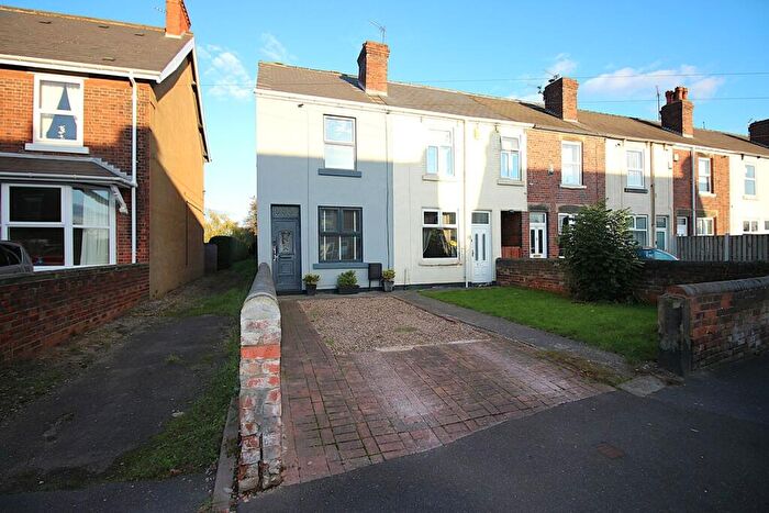 2 Bedroom End Of Terrace House To Rent In Robin Lane, Beighton, Sheffield, S20