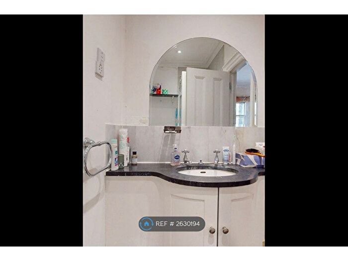 1 Bedroom Flat To Rent In Craven Street, London, WC2N