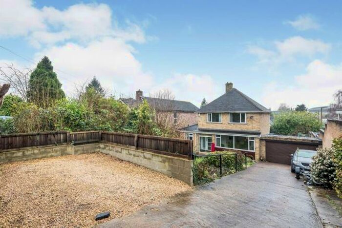 3 Bedroom Detached House To Rent In Toot Hill Butts, Headington, OX3