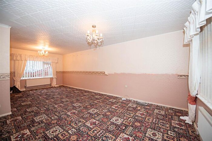 3 Bedroom Terraced House For Sale In Woodborough Road, Mapperley, Nottingham, NG3