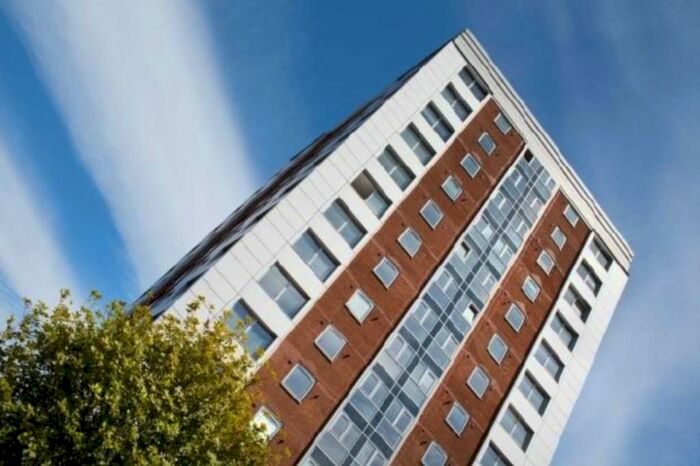 1 Bedroom Flat To Rent In Bispham House, Lace Street, Liverpool, L3