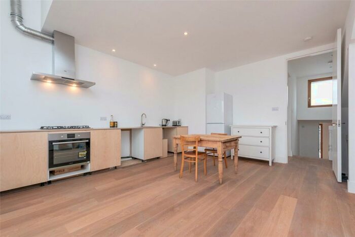 3 Bedroom Apartment To Rent In Pember Road, Kensal Rise, NW10