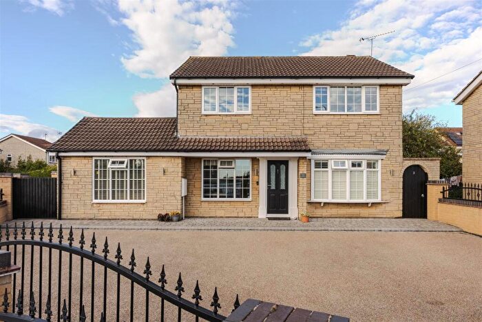 4 Bedroom Detached House For Sale In Seabrook Drive, Scunthorpe, DN16