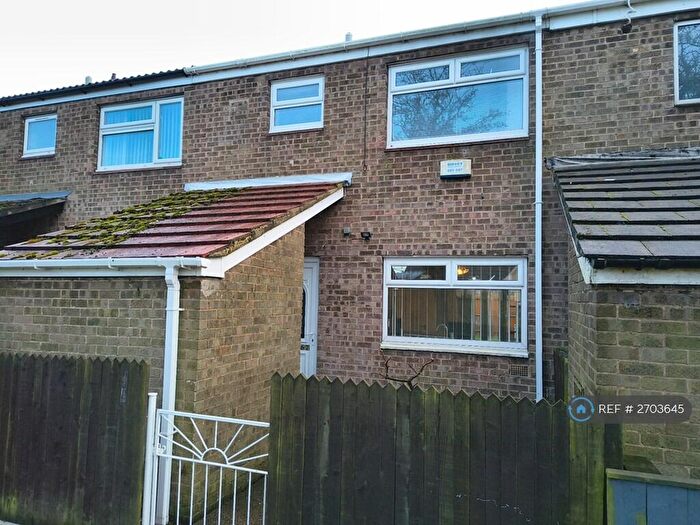 3 Bedroom Terraced House To Rent In Greenwich Avenue, Hull, HU9