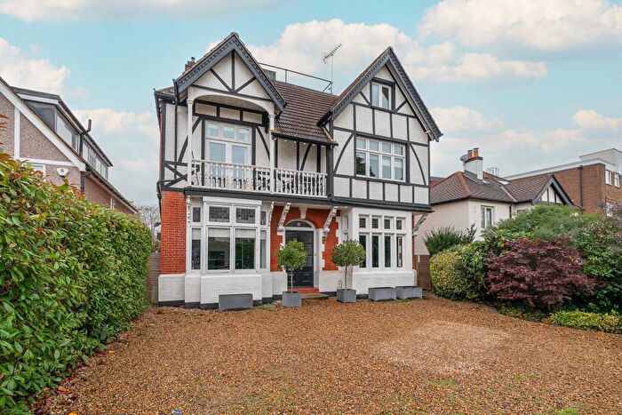 7 Bedroom Detached House For Sale In Cranes Park, Surbiton, KT5