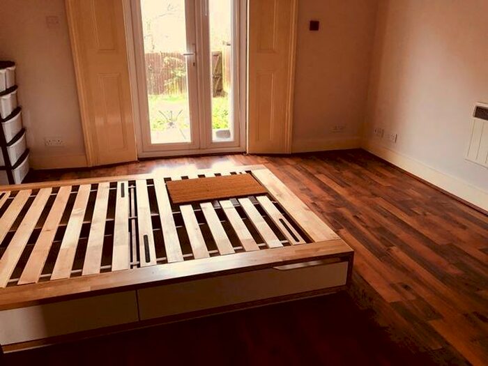 Studio To Rent In Pleshey Road, London, N7