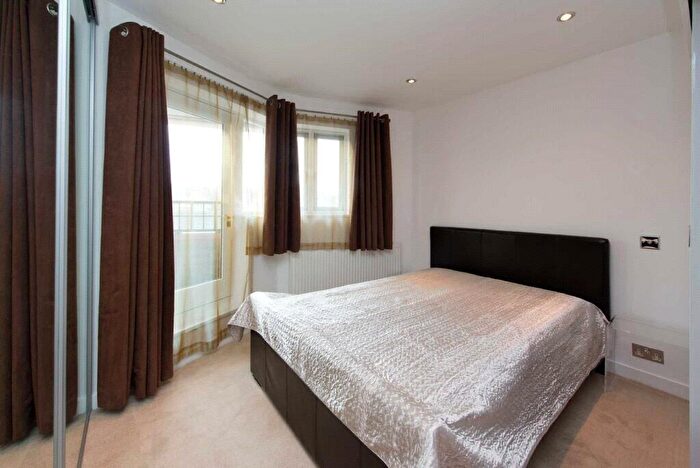 2 Bedroom Apartment To Rent In Broadley Terrace, London, NW1