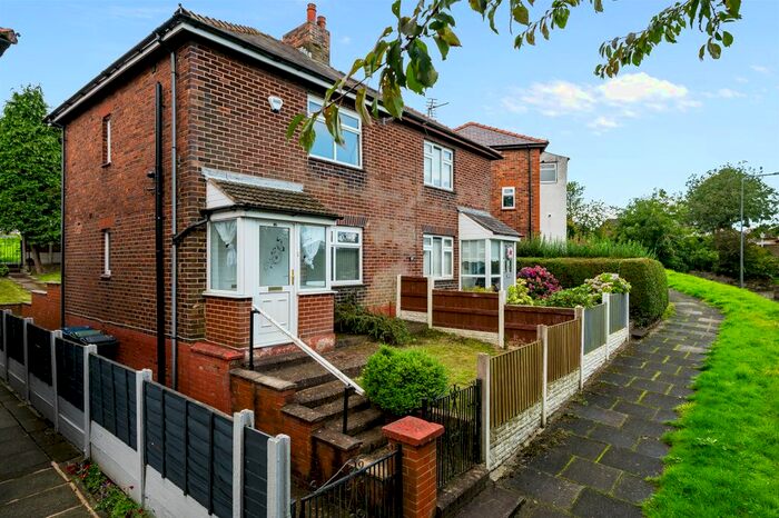 3 Bedroom Semi-Detached House To Rent In Alma Walk, Up Holland, WN8