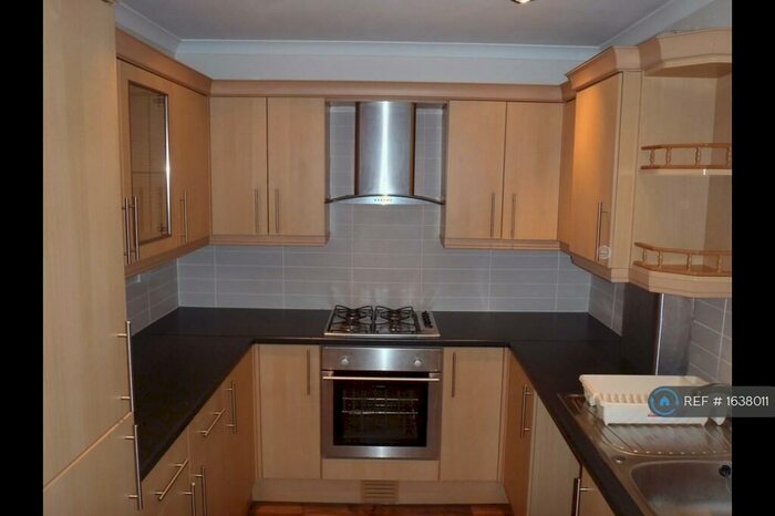 4 Bedroom Terraced House To Rent In Burgoyne Road, Sheffield, S6