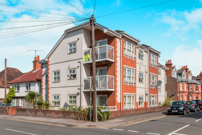 1 Bedroom Apartment To Rent In York Road, Guildford, GU1