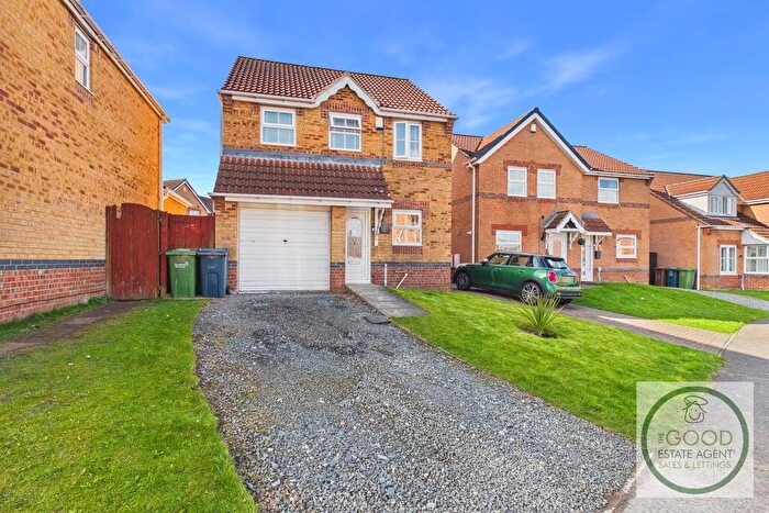 3 Bedroom Detached House For Sale In Halesworth Drive, Sunderland, SR4