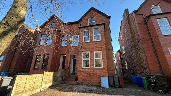 1 Bedroom Apartment To Rent In Chatham Grove, West Didsbury., M20