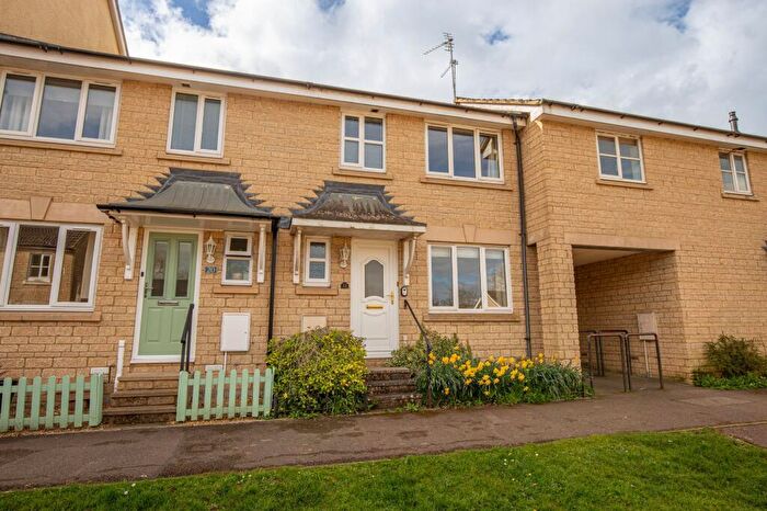 3 Bedroom Terraced House To Rent In Park Road, Malmesbury, SN16