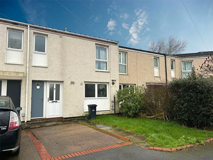 3 Bedroom Terraced House For Sale In Lon Pantyllyn, Newtown, Powys, SY16