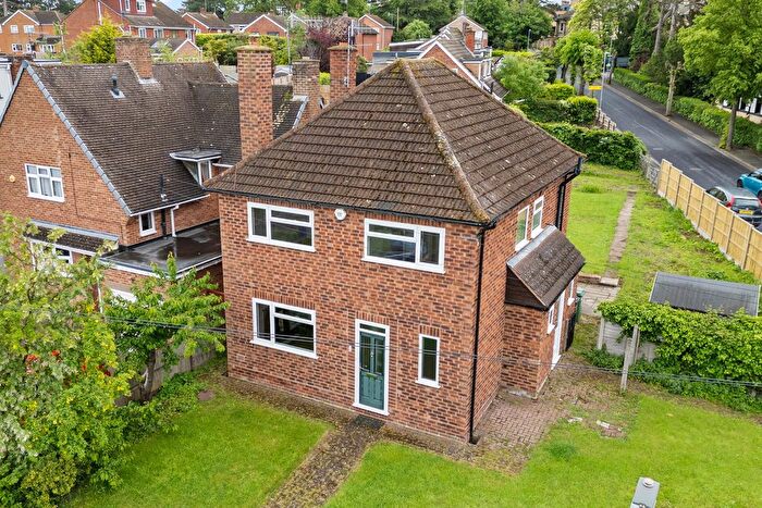 4 Bedroom Detached House For Sale In Amery Close, Battenhall, Worcester., WR5