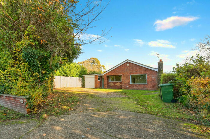 3 Bedroom Bungalow To Rent In New Road, Great Yarmouth, Norfolk, NR31