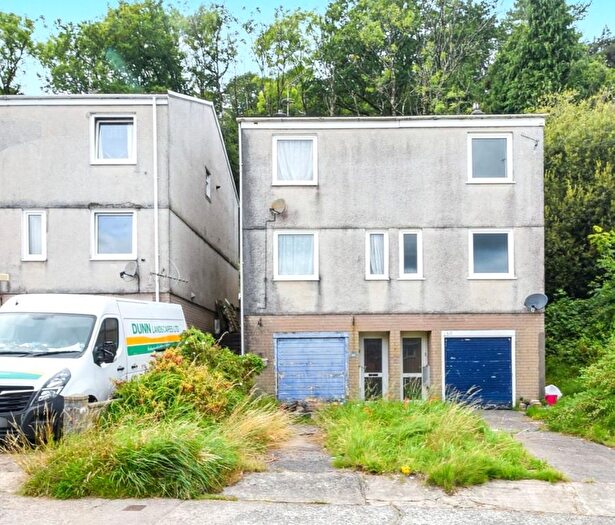 2 Bedroom Semi-Detached House For Sale In Hillrise Park, Clydach, Swansea, SA6