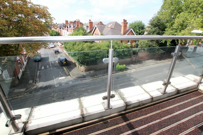1 Bedroom Flat To Rent In Astlie Court, Hucknall Road, NG5