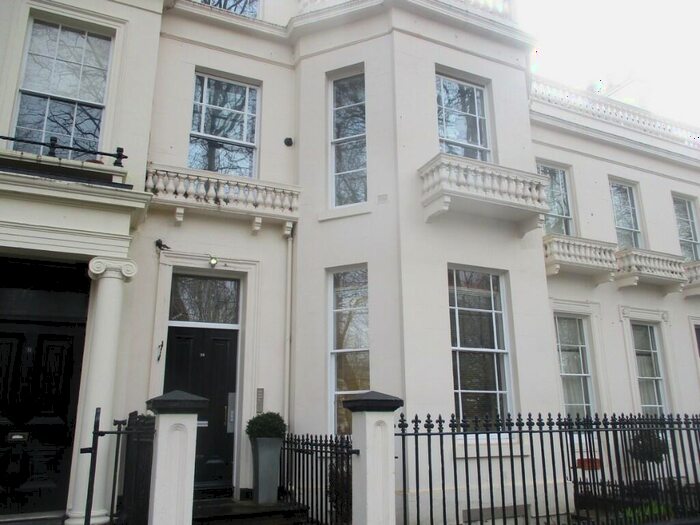 1 Bedroom Flat To Rent In Falkner Square, Liverpool, Merseyside, L8